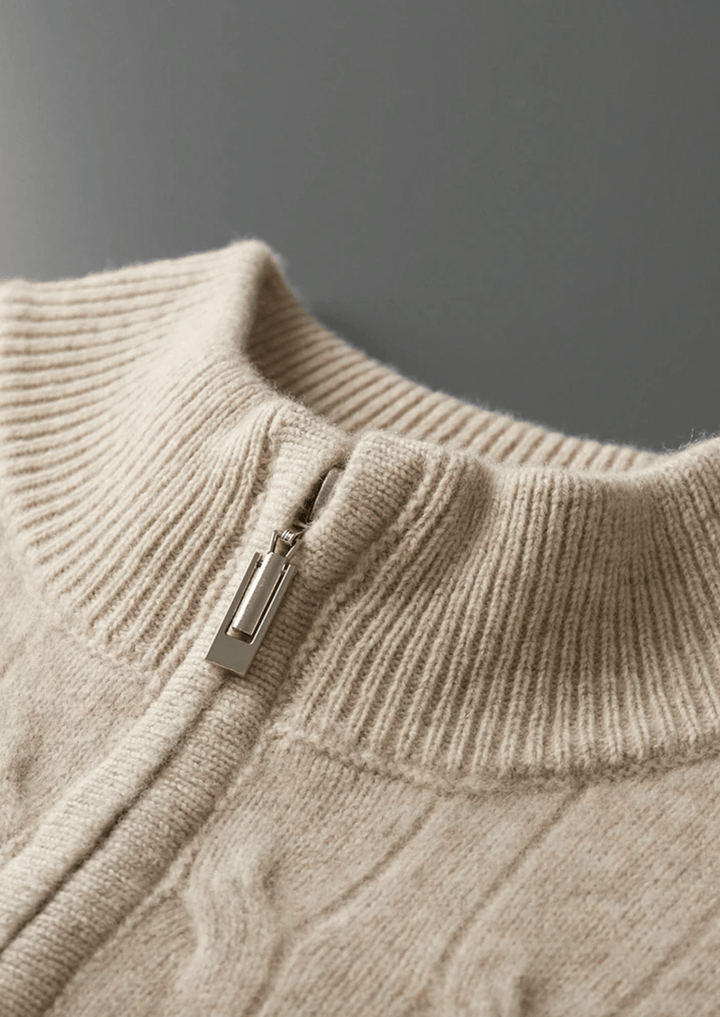 MERINO WOOL CABLE KNIT HALF ZIP