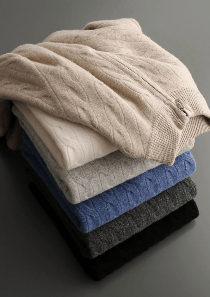 MERINO WOOL CABLE KNIT HALF ZIP