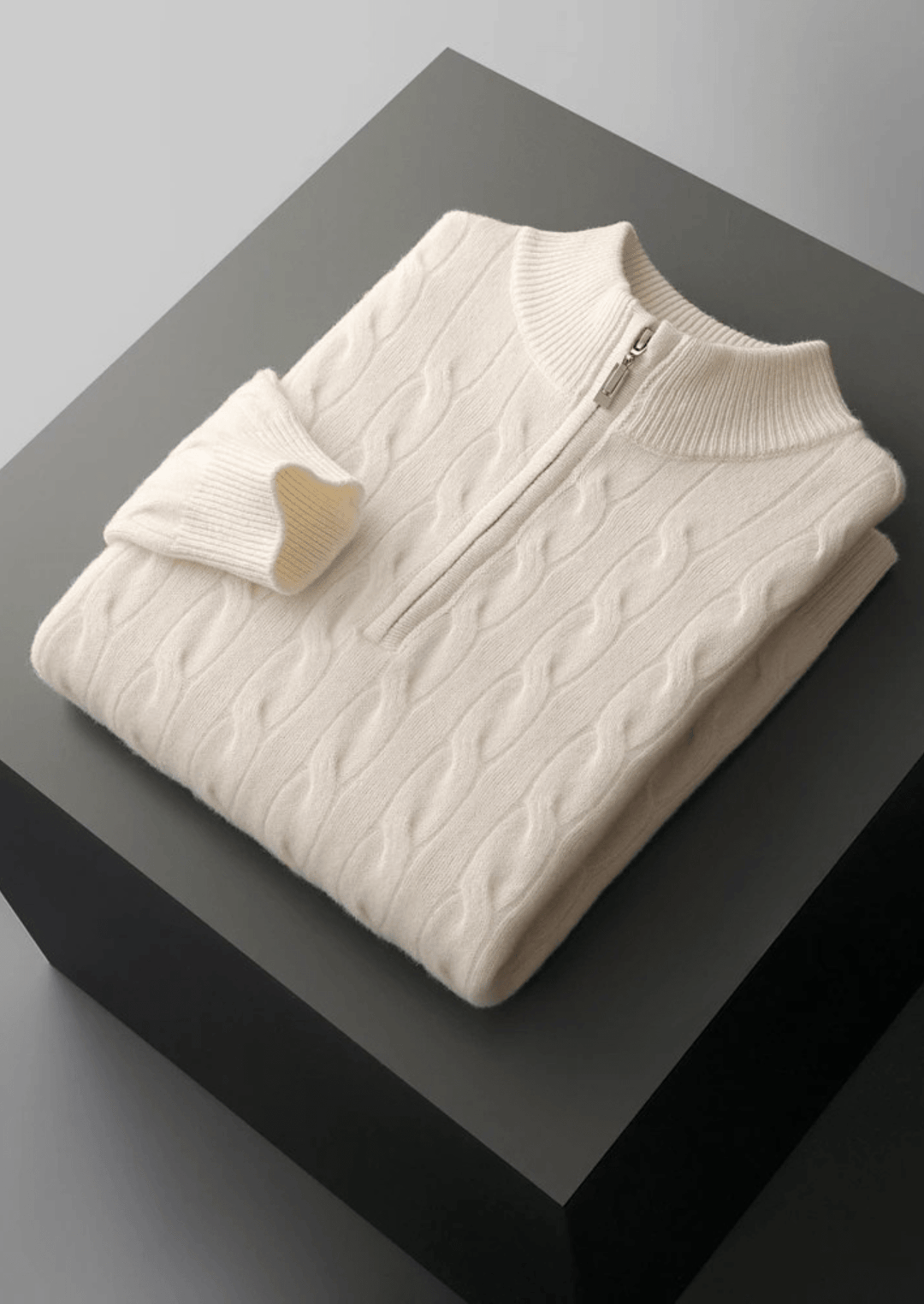 MERINO WOOL CABLE KNIT HALF ZIP