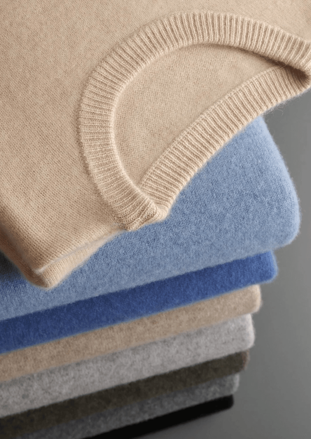 MERINO WOOL COZY CLASSIC CREWNECK
