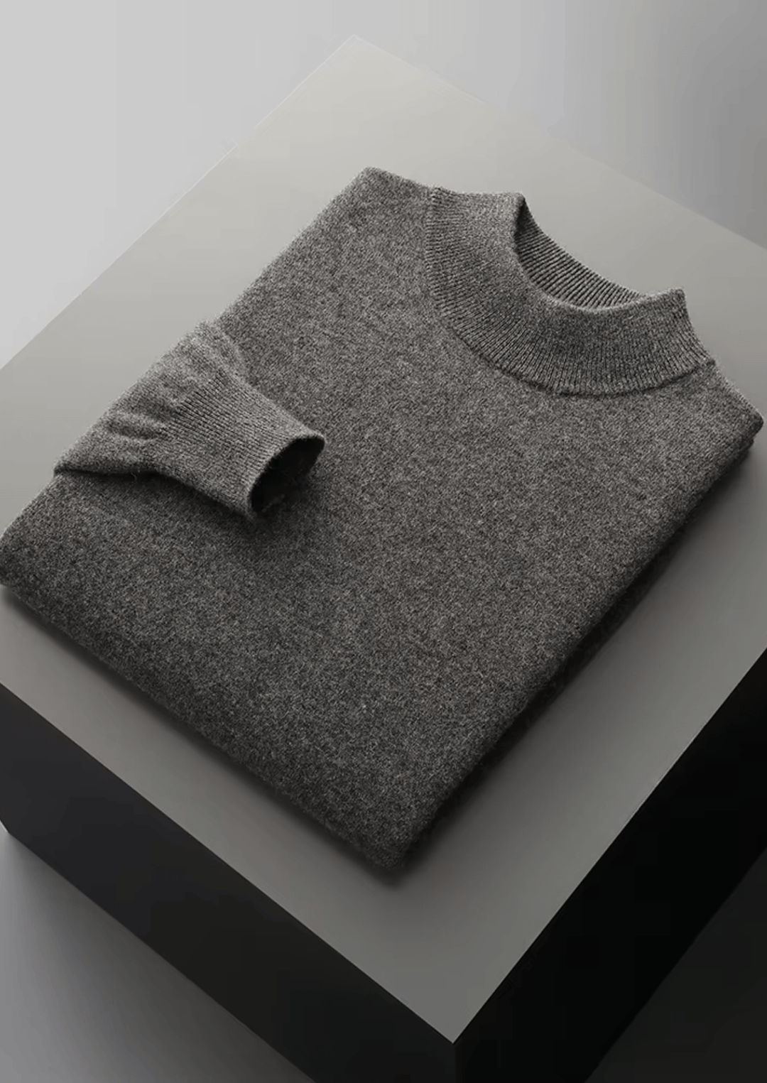 MERINO WOOL CLASSIC MOCKNECK SWEATER