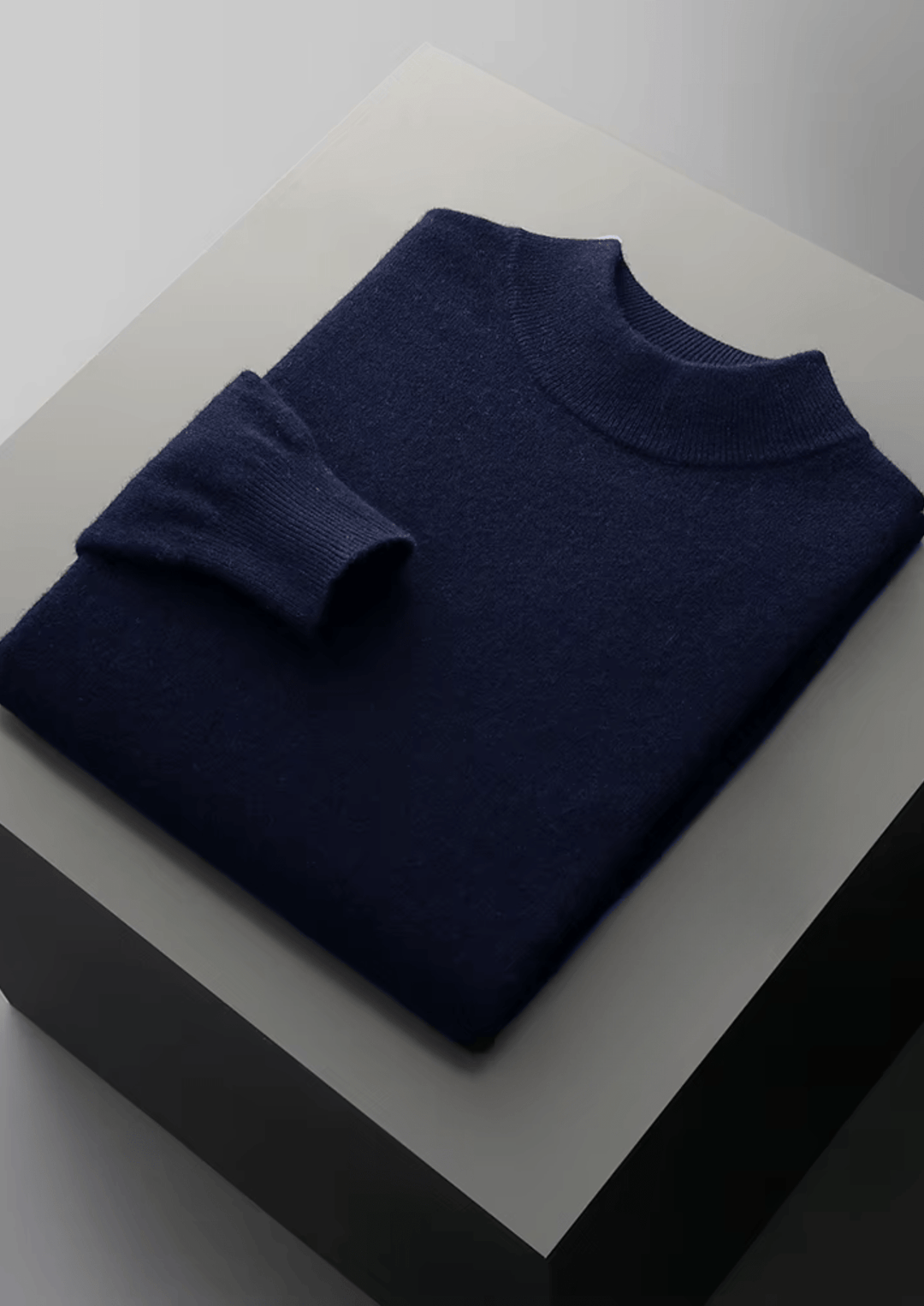 MERINO WOOL CLASSIC MOCKNECK SWEATER