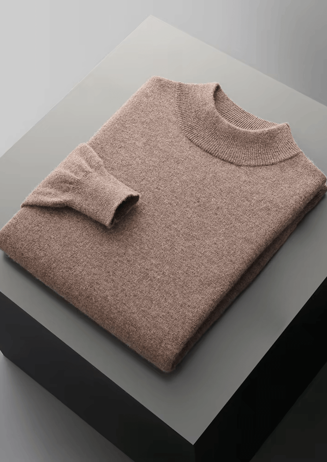 MERINO WOOL CLASSIC MOCKNECK SWEATER