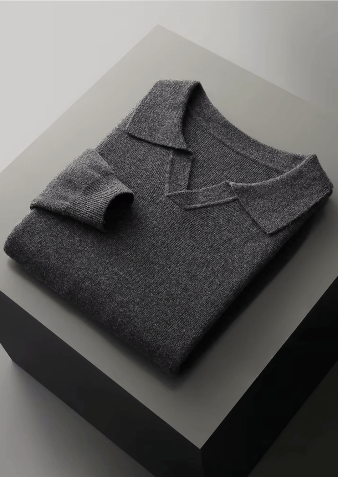 MERINO WOOL RIBBED BUTTONLESS POLO