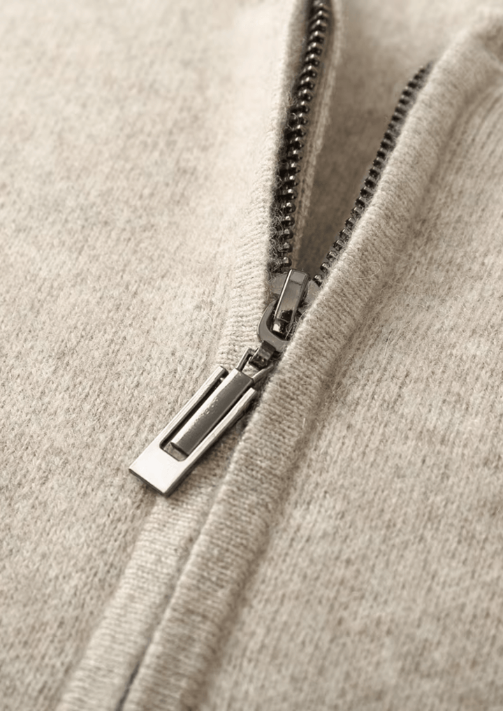 COZY V-NECK MERINO WOOL CARDIGAN